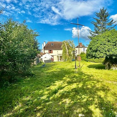 Villa La nébuleuse Notre-Dame-de-l'Isle Esterno foto